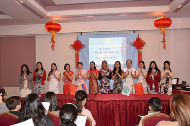 6学唱中国歌_副本.jpg