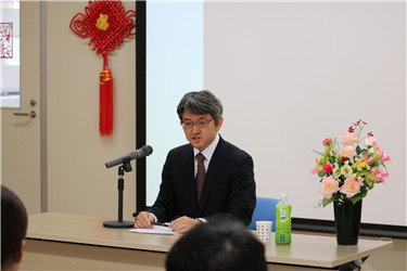 1、讲座现场.jpg